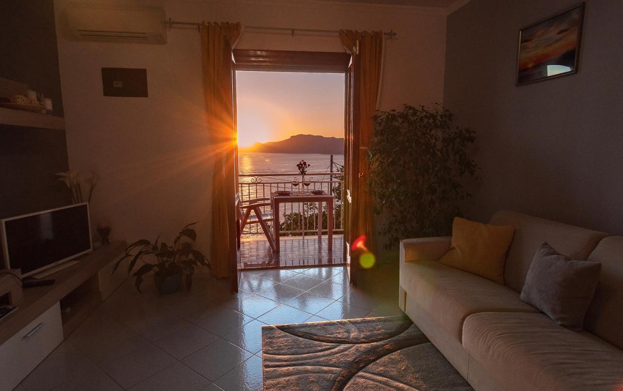 Casa Sea La Vie Apartment Праяно Екстериор снимка